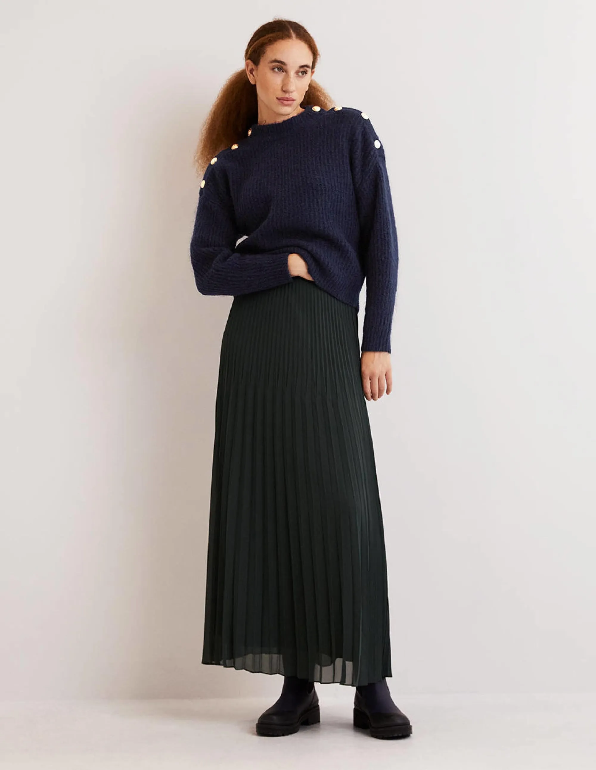 Fluffy Ribbed Button Jumper-Navy