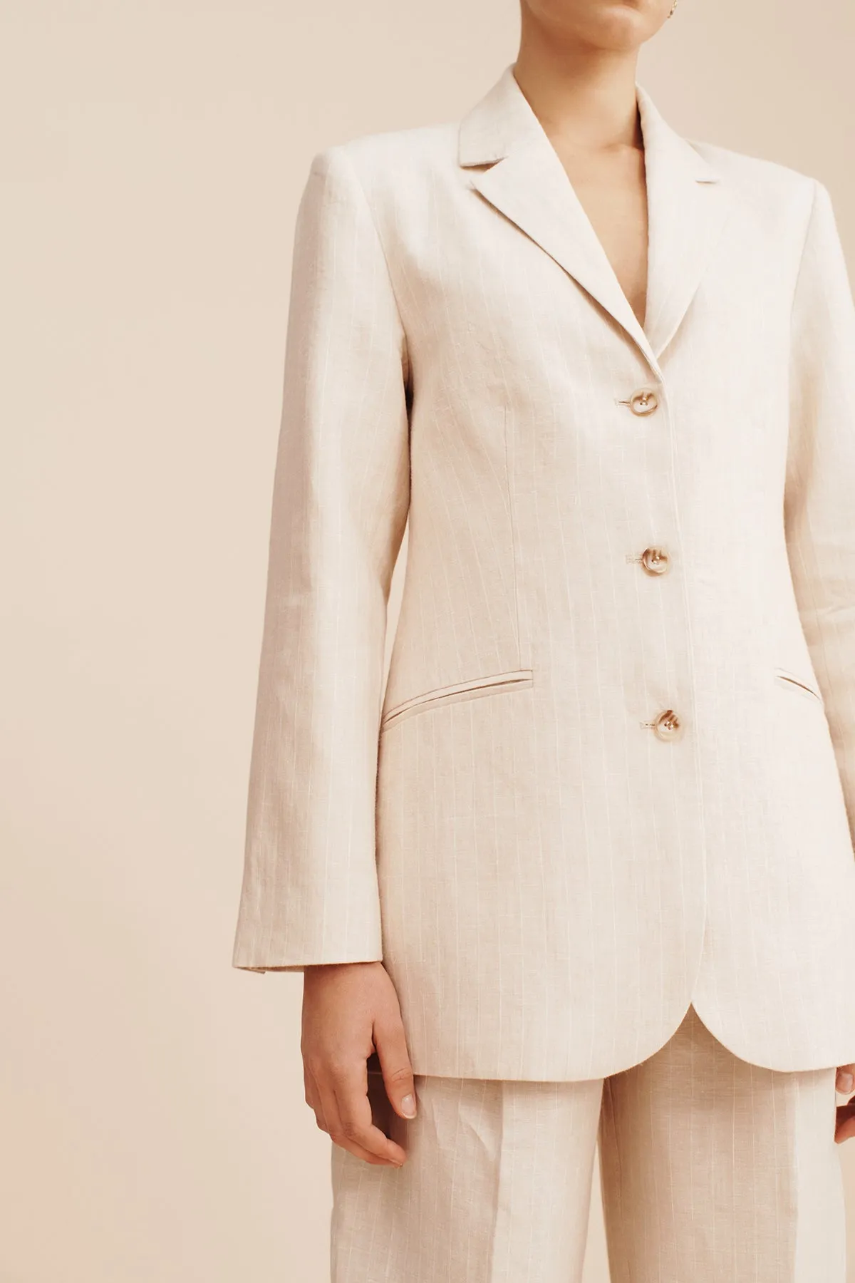 LEON BLAZER - BEIGE PINSTRIPE